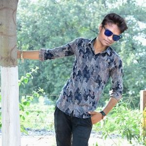 Meet your Posher, Vikram